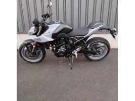 SUZUKI GSX-8S